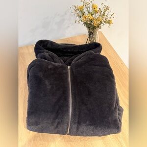 realtakai fuzzy dark grey faux fur jacket